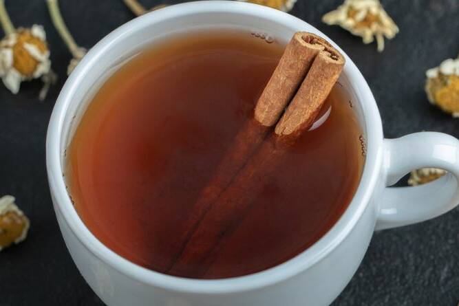 Struggling With PMS? THIS Calm Cycle Tea Will Help You