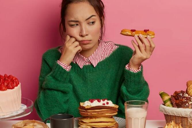 Craving Sugary And Salty Foods All the Time Here’s Why