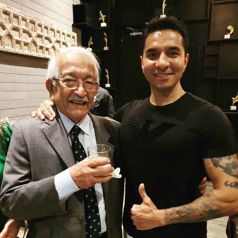 Drink Smart: The Ultimate Guide to Choosing Healthier Alcohols 95-year-old army veteran drinks