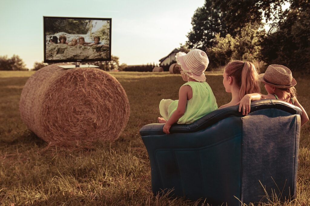 Want Deeper Connections? 3 Proven Ways to Cultivate Healthier Relationships with the Right Content