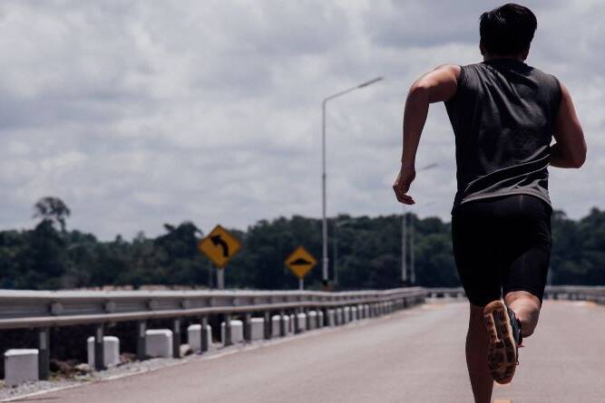 Struggling with Sweet Cravings? Read How a 21-Year-Old Junk Food Lover Became a Half-Ironman Finisher!
