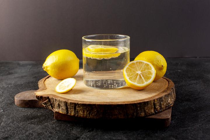 lemon-water-benefits-myths
