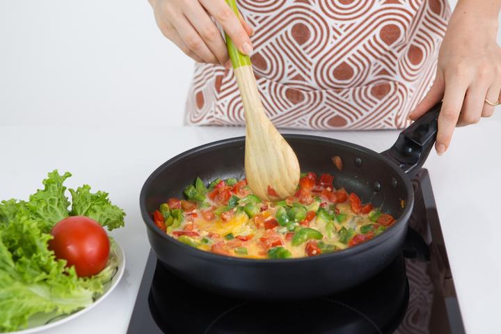 Kitchen cooking techniques