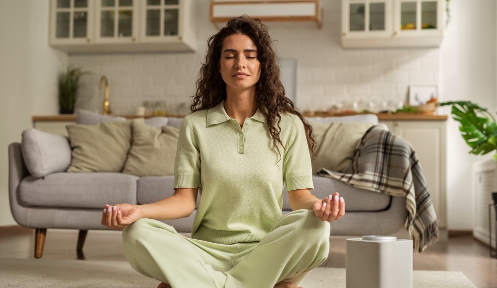 full-shot-woman-meditating-home-1-1 Featured image