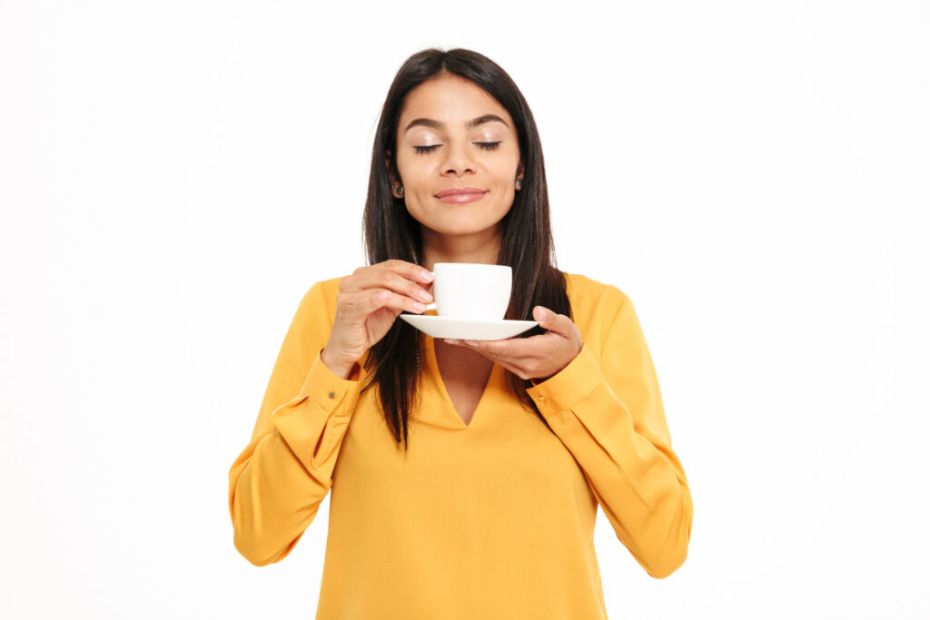 drinking morning tea on empty stomach