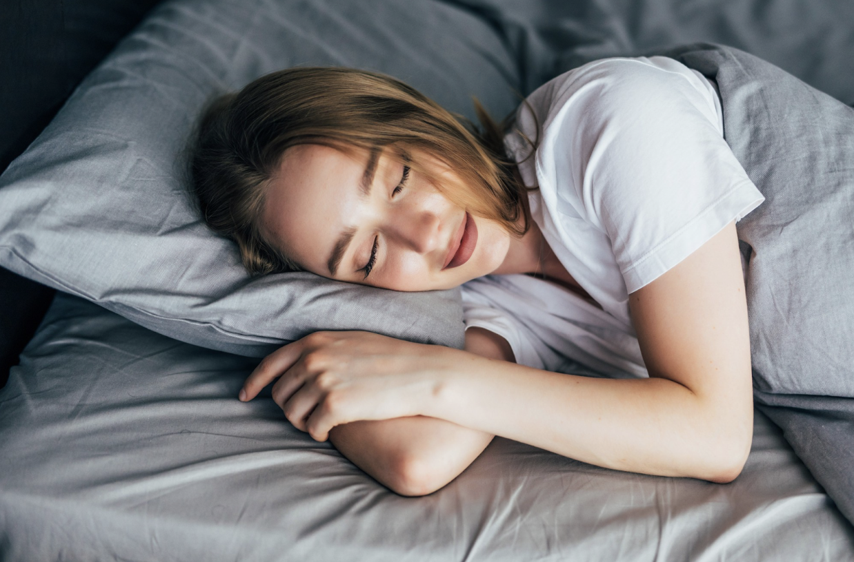 Before You Try Hormone Therapy Replacement, Read This: What Science Says